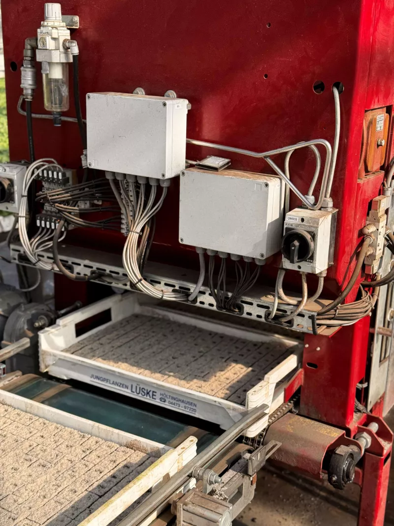 Installation einer neuen Flieranlage